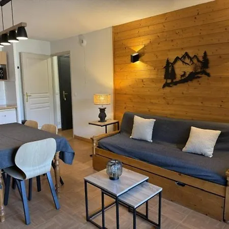 Apartamento 3 Pièces à - 6 Pers. Avec Balcon, Parking Et Piscine - Fr-1-603-132 Flumet