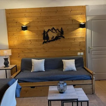 3 Pièces à - 6 Pers. Avec Balcon, Parking Et Piscine - Fr-1-603-132