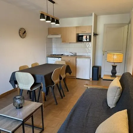 Apartamento 3 Pièces à - 6 Pers. Avec Balcon, Parking Et Piscine - Fr-1-603-132 Flumet