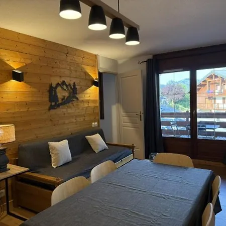 3 Pièces à - 6 Pers. Avec Balcon, Parking Et Piscine - Fr-1-603-132 Flumet